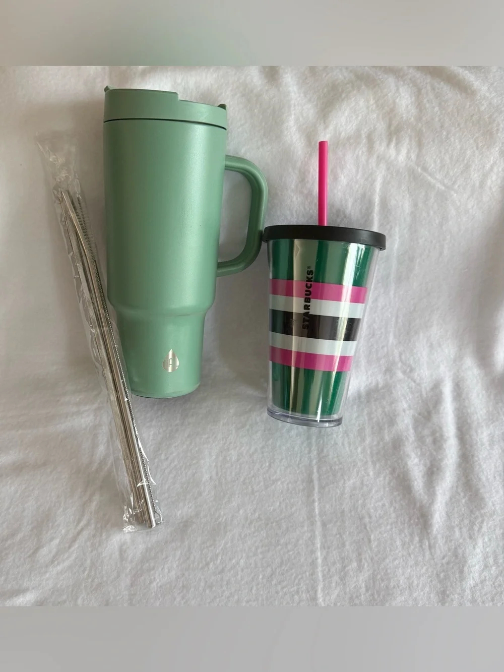 TAL Sage Green 40 oz Insulated Travel Tumbler Handle Lid & Starbuck Cup Bundle